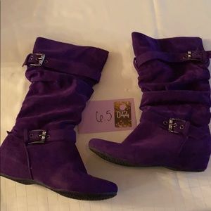 Purple velvet boots